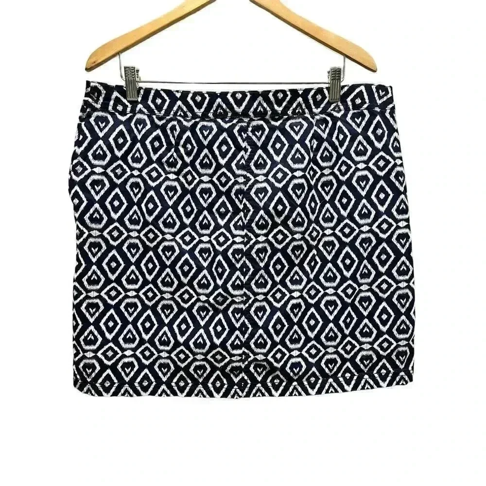 Karen Scott Navy Print‎ Skort Size 14